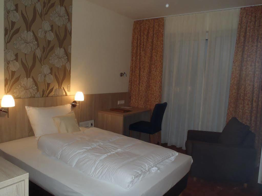 Schade'S Wohlfuehlhotel Selb Kültér fotó
